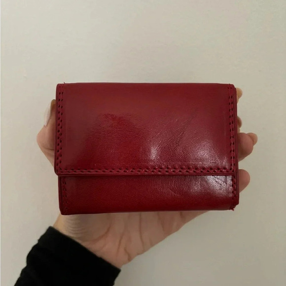 Vera Pelle Red Leather  Wallet - Picture 1 of 7